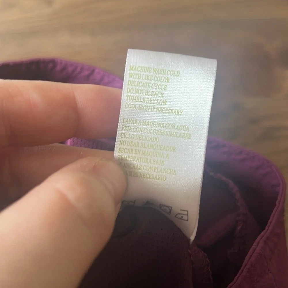 Green Tea Ladies Lightweight Skorts Size Large.